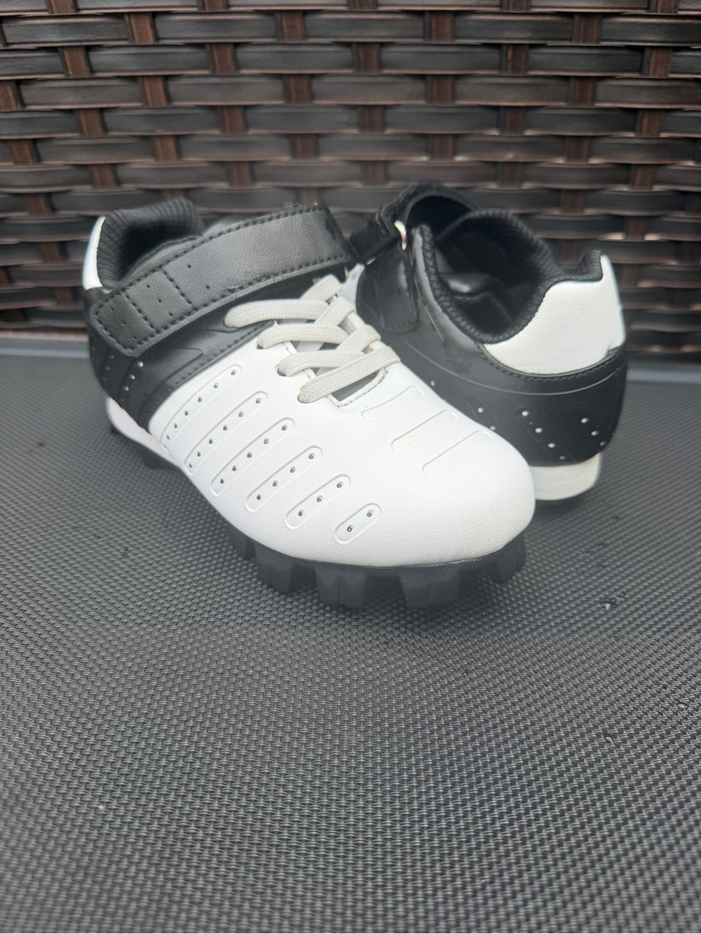 White Black Boys Velcro Cleats 11C